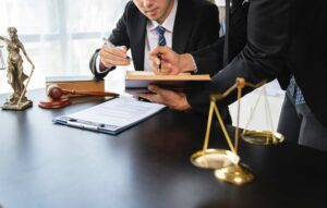Lawyer or judge discussing legal matters in a client's trial at a lawyer's office, litigation consul